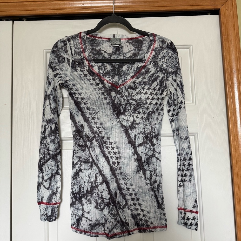 Daytrip Long Sleeve Ribbed Long Length Y2K 90s‎ Shirt